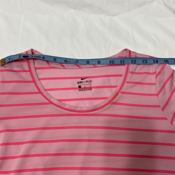 Nike,Dri-fit Pink Stripped BARBIECORE Short Sleeve T- Shirt Tee.Size-Large. - Picture 3 of 11